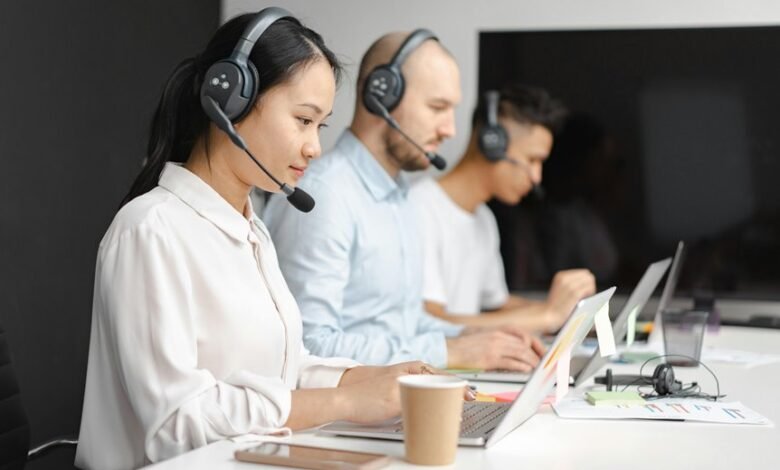 help desk contact number